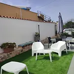 Alojamento de Acomodação e Pequeno-almoço Tramonti D'alba *
